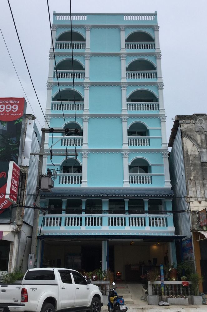 The Duck Hotel Phuket Exterior photo