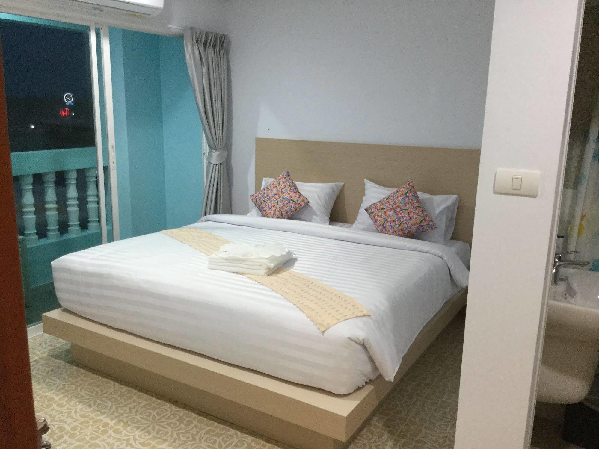 The Duck Hotel Phuket Exterior photo