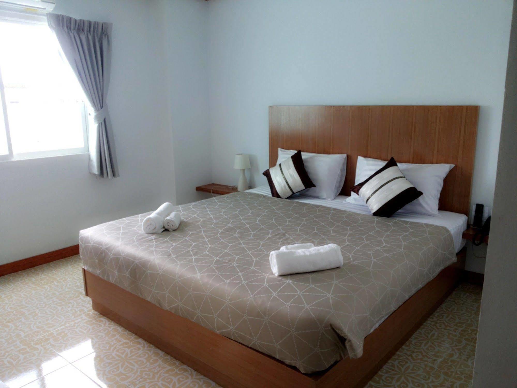 The Duck Hotel Phuket Exterior photo