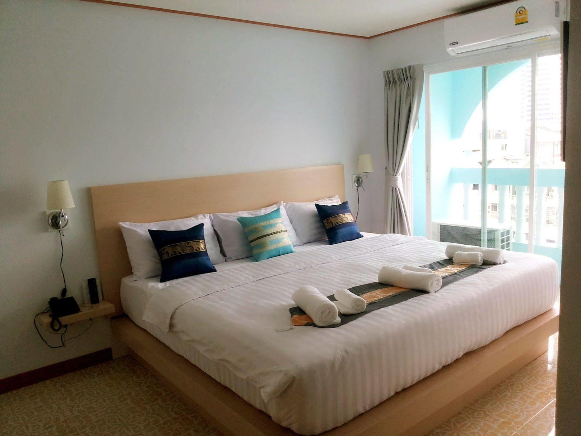 The Duck Hotel Phuket Exterior photo