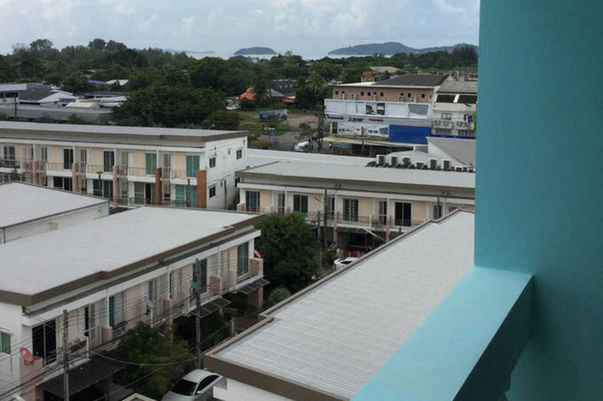 The Duck Hotel Phuket Exterior photo